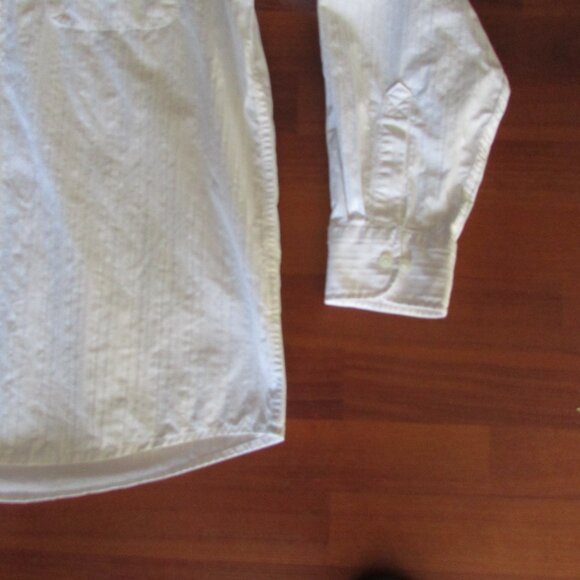 IZOD Jeans Heavy Cotton White Dress Shirt - Large - Picture 4 of 8